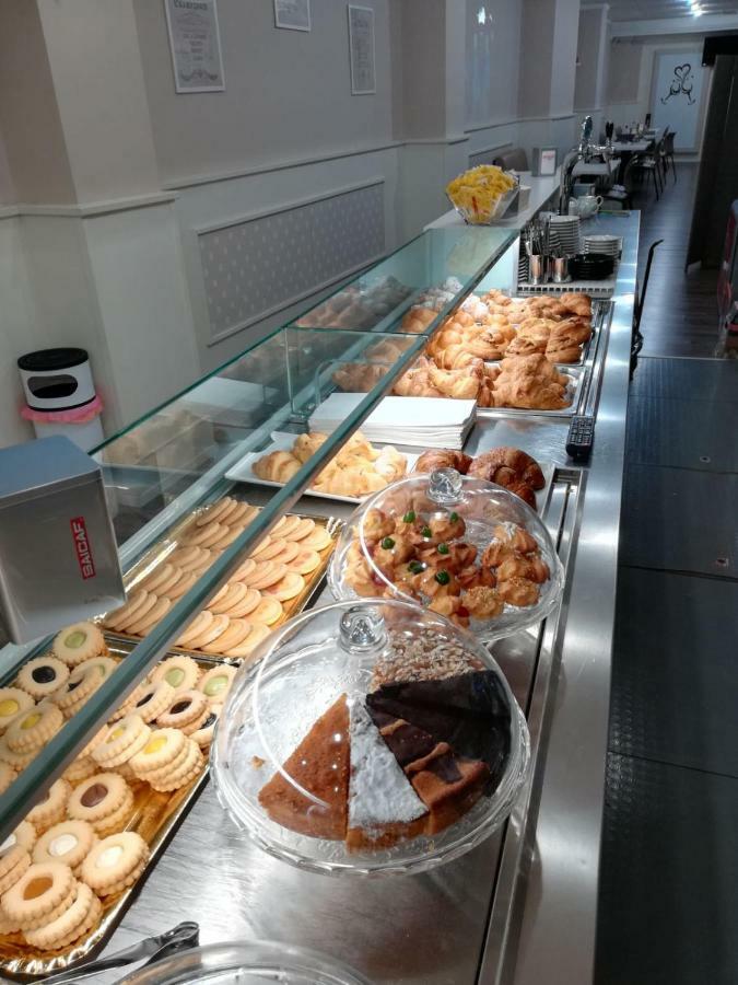 Dolci Ricordi Hotel Bari Exterior foto